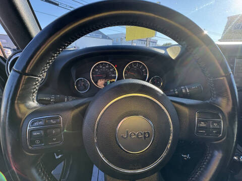 2017 Jeep Wrangler Unlimited Sahara