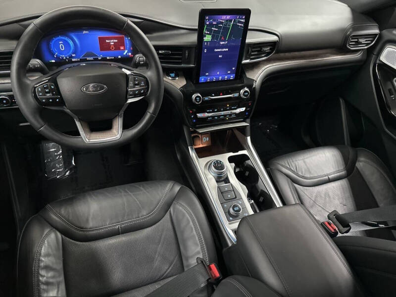 2024 Ford Explorer Platinum