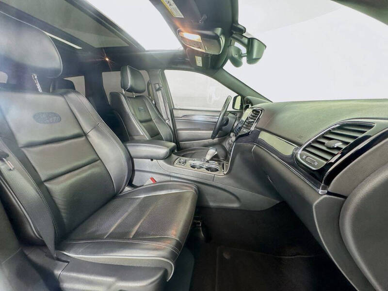 2020 Jeep Grand Cherokee Overland