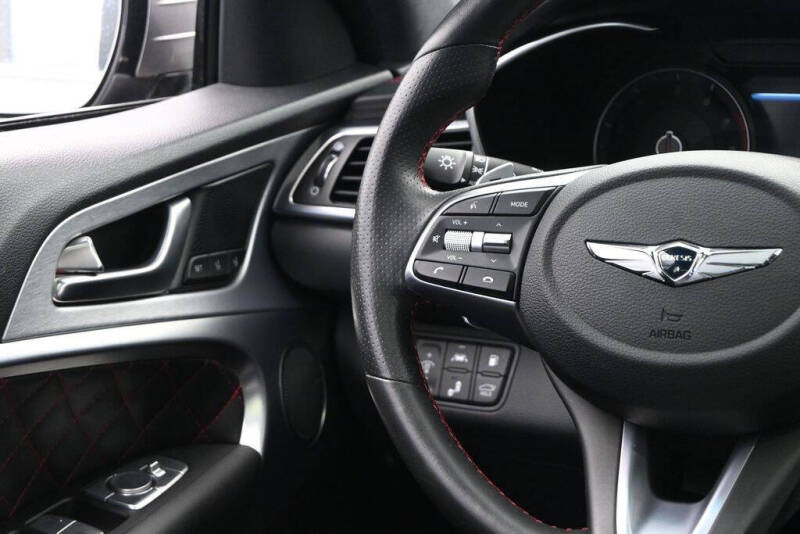 2021 Genesis G70