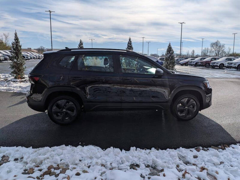 2025 Volkswagen Taos S