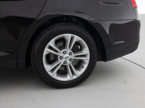 2014 Ford Taurus SEL