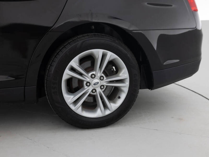 2014 Ford Taurus SEL