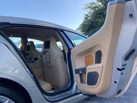 2010 Aston Martin Rapide