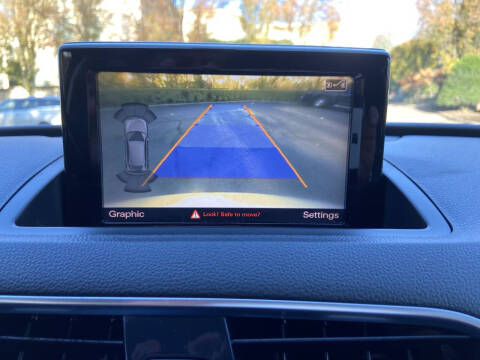 2016 Audi Q3 2.0T quattro Prestige