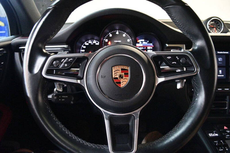 2020 Porsche Macan S