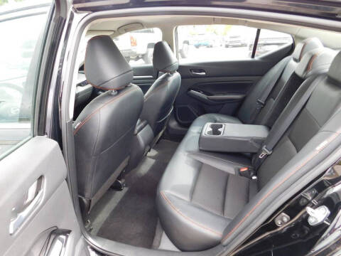 2024 Nissan Altima 2.5 SR