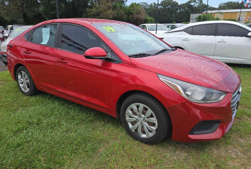 2019 Hyundai Accent SE