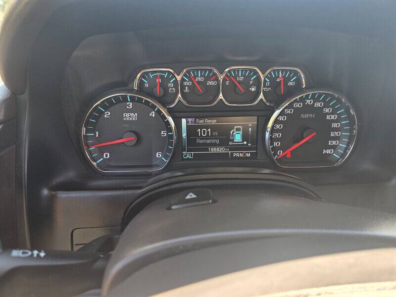 2015 Chevrolet Suburban LT