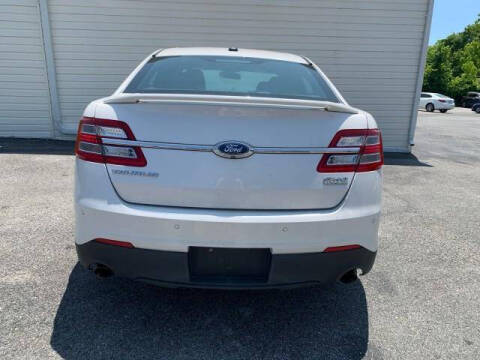 2014 Ford Taurus SHO