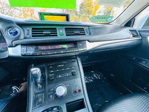 2011 Lexus CT 200h Premium