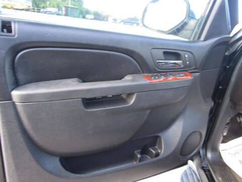 2013 Chevrolet Avalanche LT Black Diamond