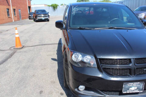 2016 Dodge Grand Caravan SXT Plus