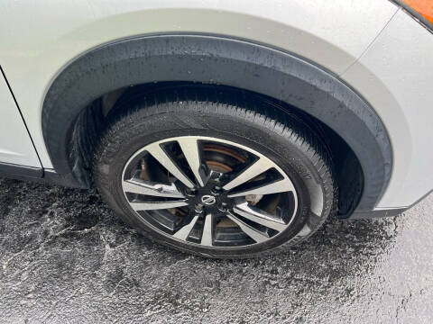 2020 Nissan Kicks SV