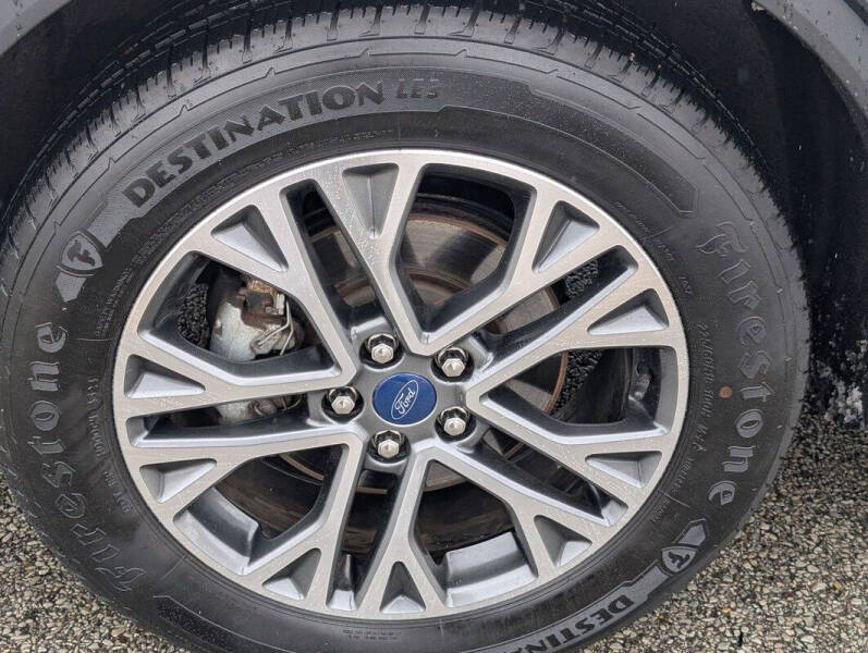 2020 Ford Escape SEL