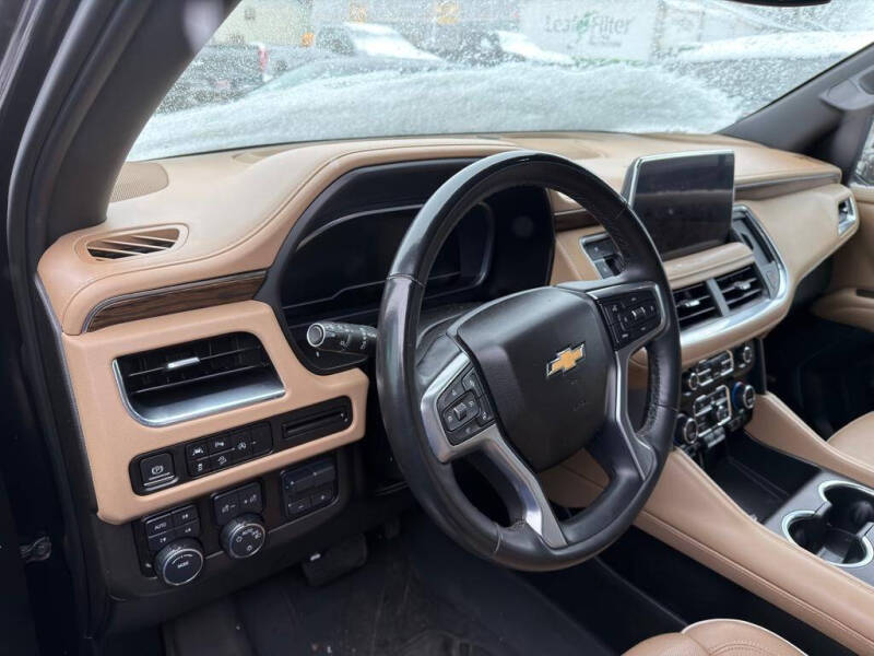 2023 Chevrolet Suburban Premier