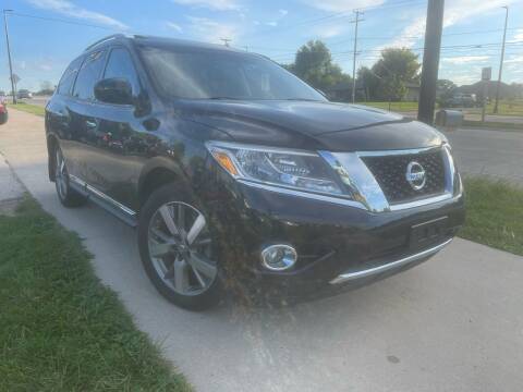 2015 Nissan Pathfinder for sale at Wyss Auto in Oak Creek WI