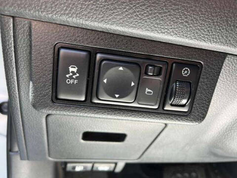 2012 Nissan Versa 1.8 S