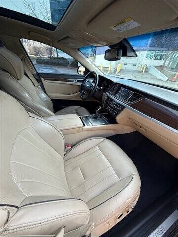 2015 Hyundai Genesis