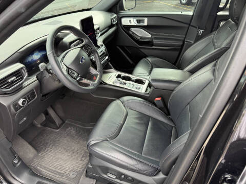 2023 Ford Explorer ST