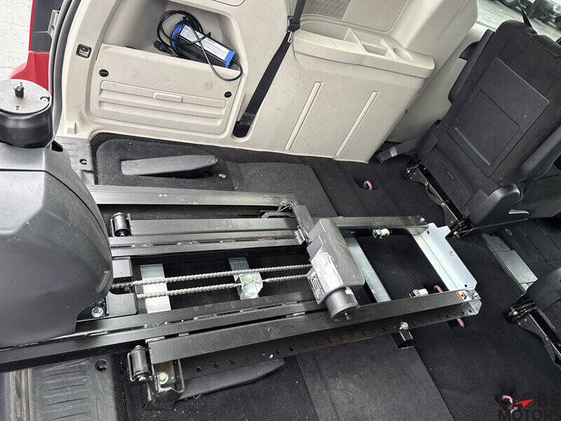 2014 Dodge Grand Caravan SE 30th Anniversary