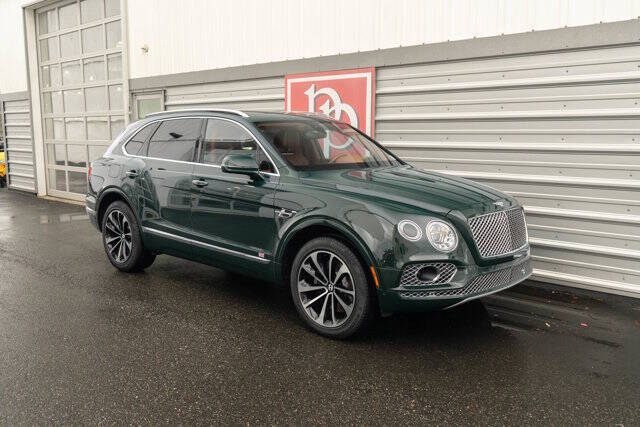 2017 Bentley Bentayga 54