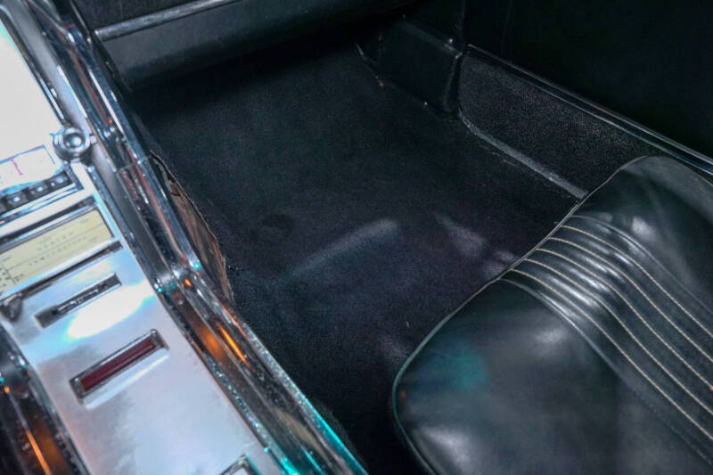 1964 Ford Thunderbird