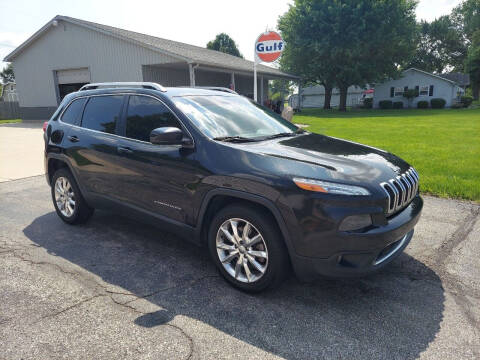 2015 Jeep Cherokee for sale at CALDERONE CAR & TRUCK in Whiteland IN