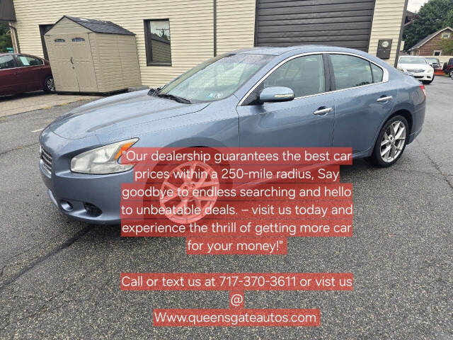 2010 Nissan Maxima for sale at QUEENSGATE AUTO SALES in York, PA