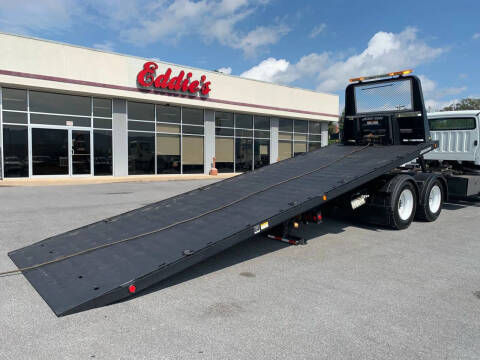 2011 Freightliner M2 112V