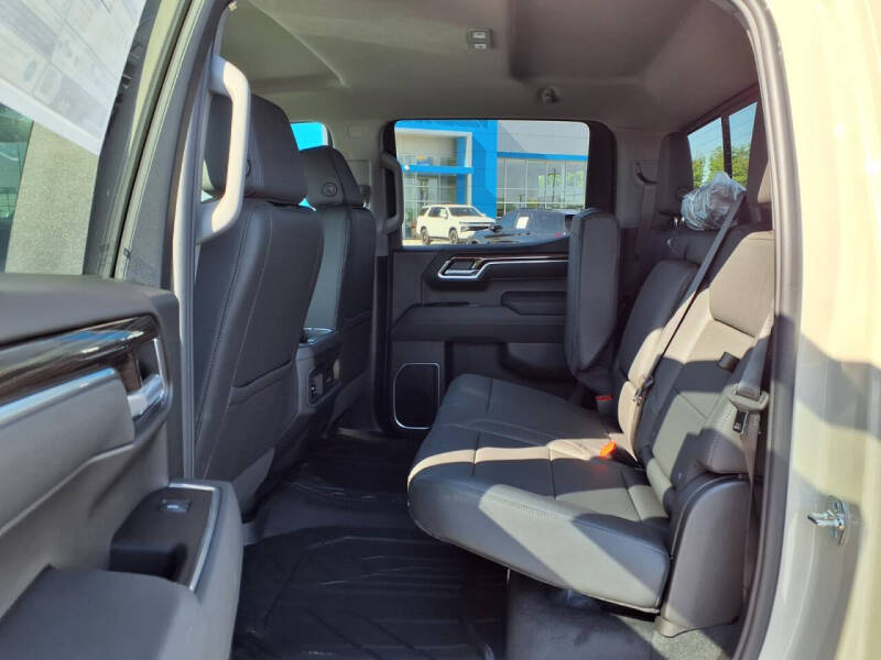 2026 Chevrolet Silverado 1500 RST - Photo 19
