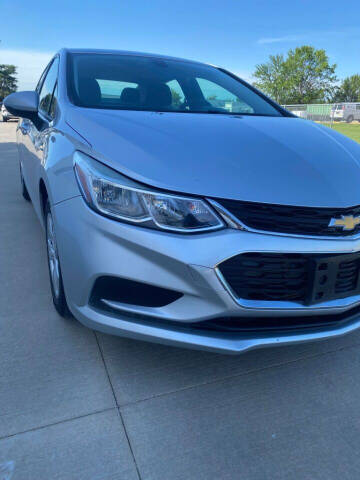 2017 Chevrolet Cruze for sale at Carsland KC in Kansas City MO