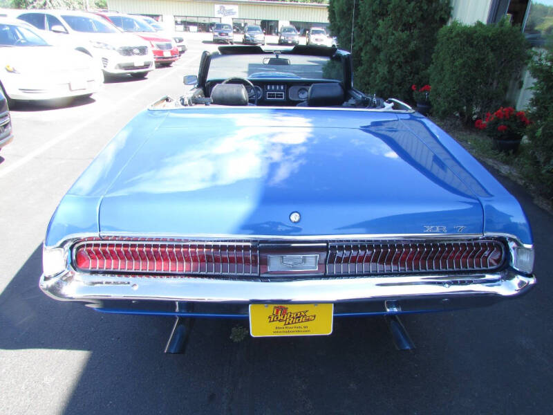 1969 Mercury Cougar XR7