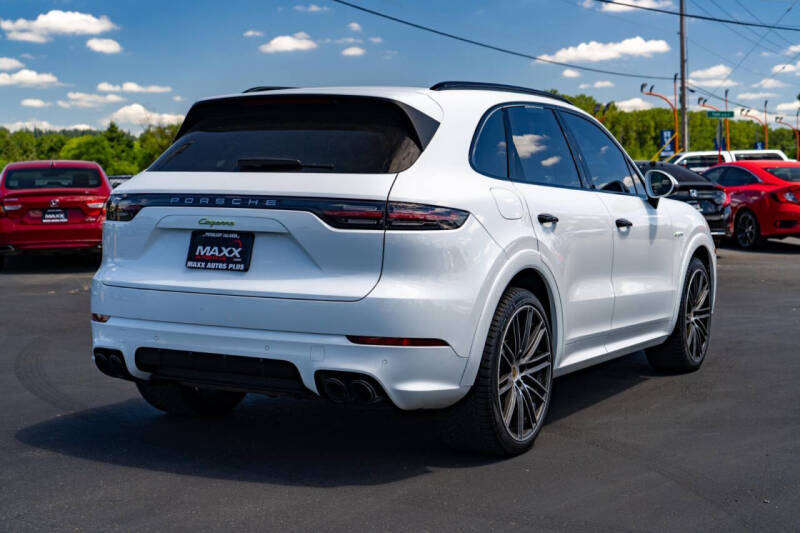 2019 Porsche Cayenne E-Hybrid