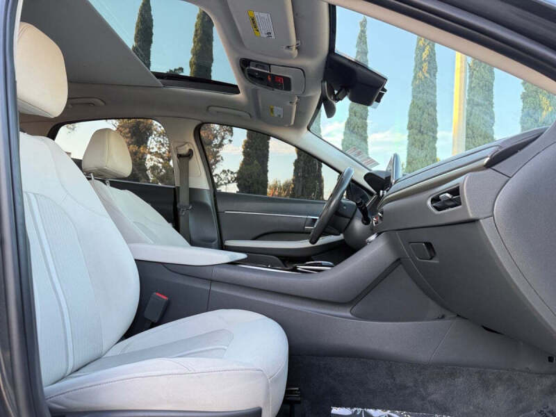 2023 Hyundai Sonata SEL