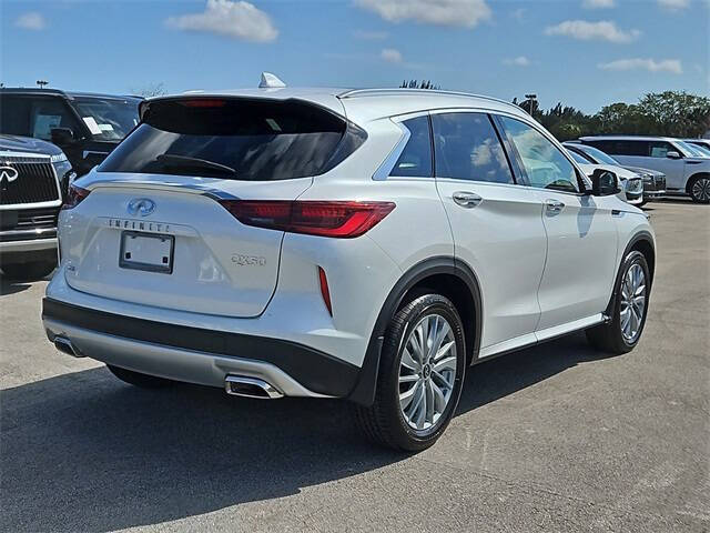 2025 Infiniti QX50 Luxe