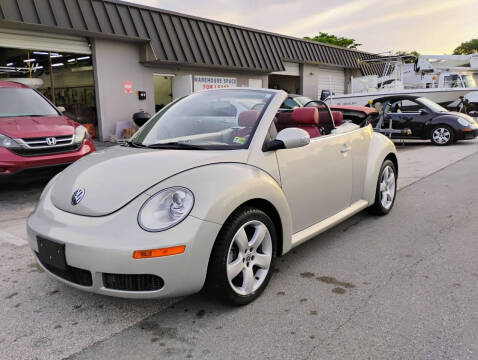 2009 Volkswagen New Beetle Convertible for sale at Top Two USA, Inc in Fort Lauderdale FL