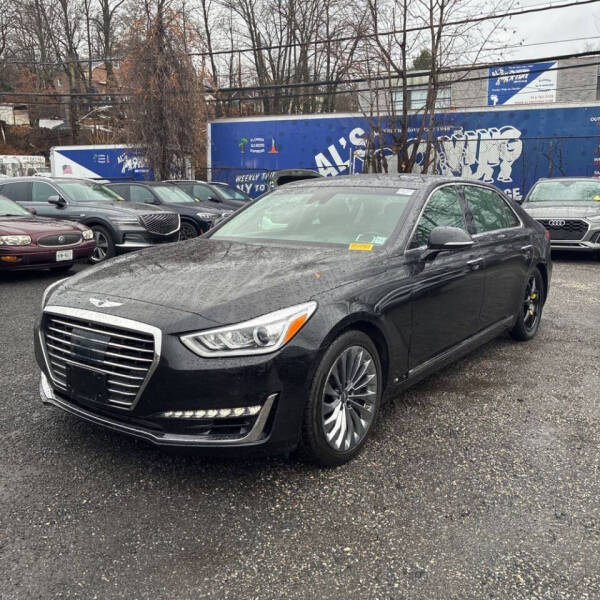 2018 Genesis G90