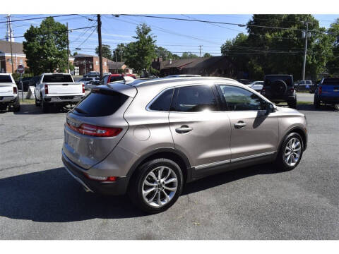 2019 Lincoln MKC Select