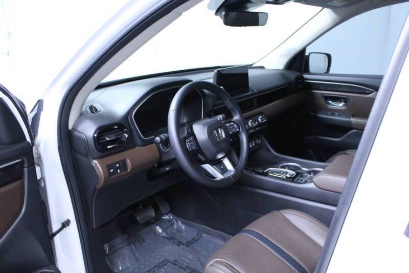 2023 Honda Pilot Elite