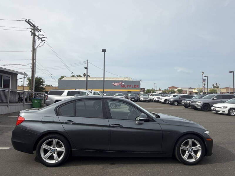 2015 BMW 3 Series 328i