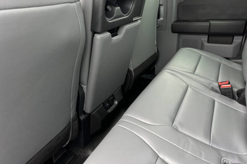 2025 Ford F-350 Super Duty XL