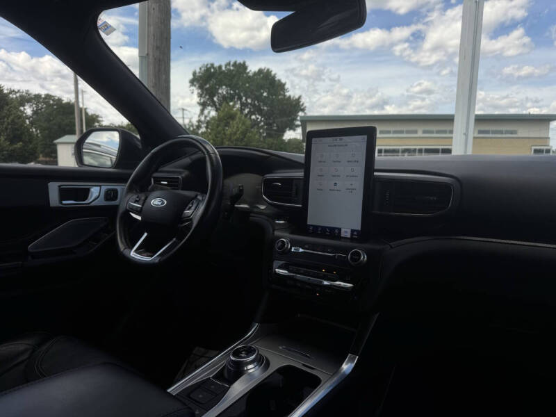 2020 Ford Explorer ST