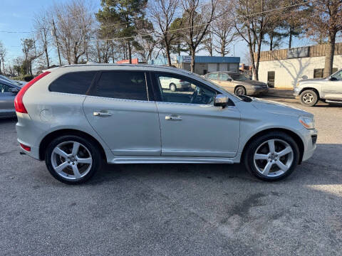 2011 Volvo XC60 T6 R-Design