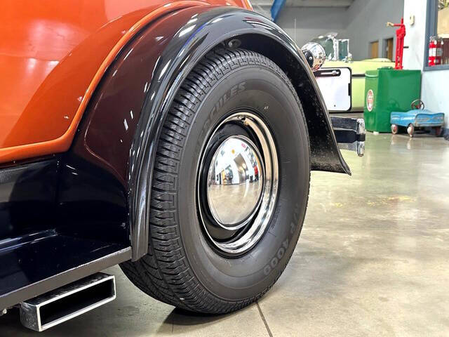 1929 Plymouth Coupe Model U