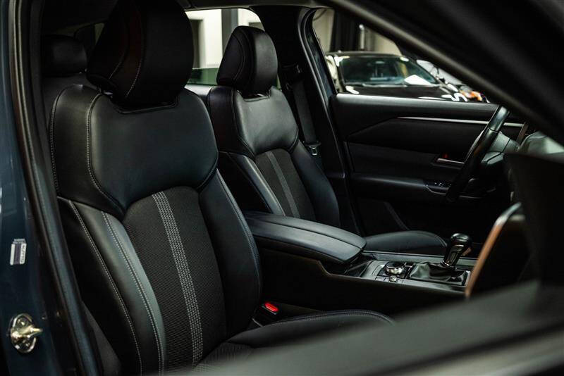 2024 Mazda CX-50 2.5 S Preferred