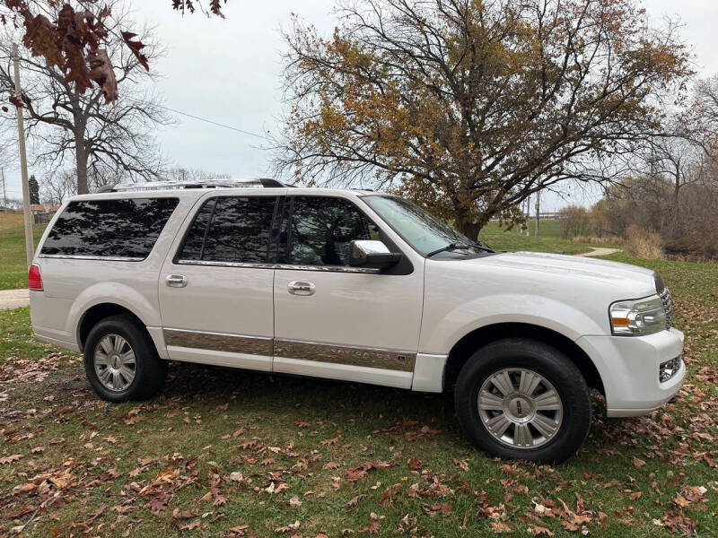 2012 Lincoln Navigator L