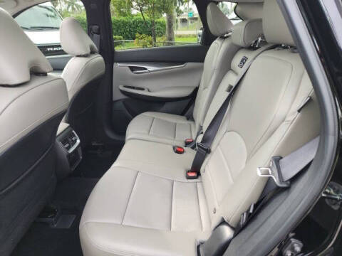 2025 Infiniti QX50 Luxe