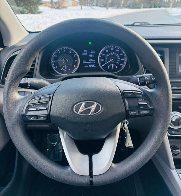 2019 Hyundai Elantra