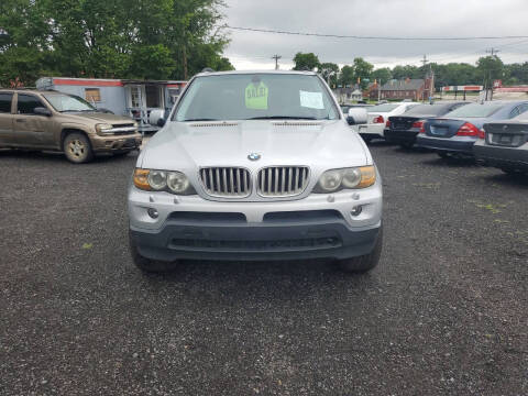 2005 BMW X5 4.4i